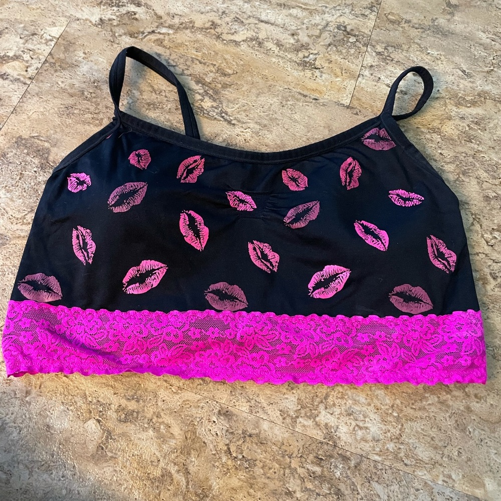 Torrid bralette lips 1x